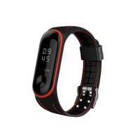 Curea din silicon eses pentru Xiaomi Mi Band 5 și Xiaomi Mi Band 6 - Negru poros cu cusături roșii
