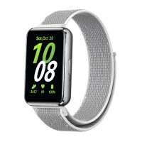 brățară din nailon pentru Samsung Galaxy Fit 3 - Gri și alb