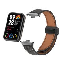 brățara din piele cu cataramă magnetică pentru Xiaomi Redmi Watch 4, Smart Band 8 Pro și 9 Pro - neagră