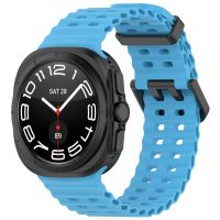 Brățară din silicon perforată cu cataramă magnetică pentru Samsung Galaxy Watch Ultra 47 mm - Albastru deschis