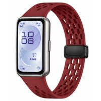 Brățară din silicon perforată cu cataramă magnetică pentru Huawei Band 11 și Huawei Band 11 Pro - Roșie