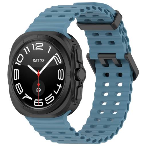 Foto - Brățară din silicon perforată cu cataramă magnetică pentru Samsung Galaxy Watch Ultra 47 mm - Albastră